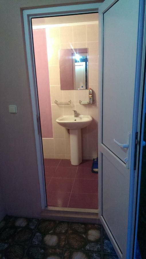 Tikhaya Gavan Guest House Gagra Exterior photo